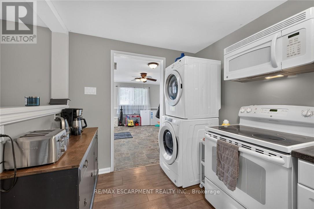 82 Division Street Property Photo 13