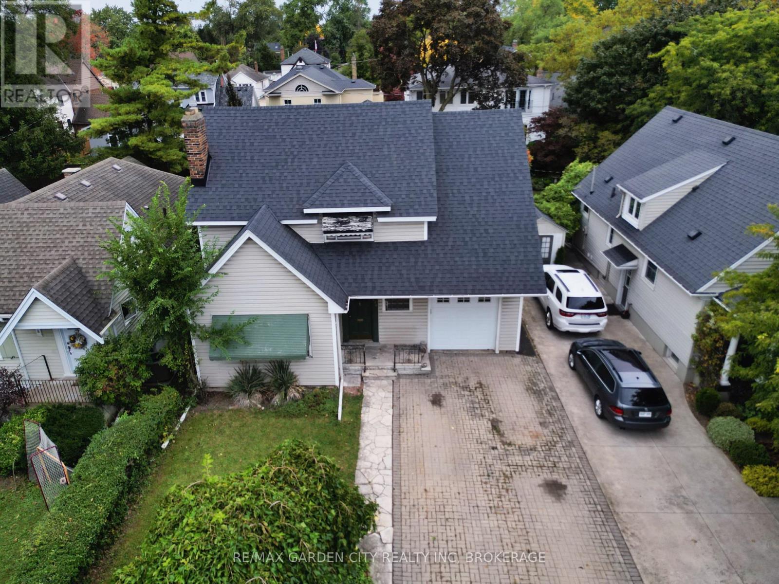 136 Highland Avenue Property Photo 4