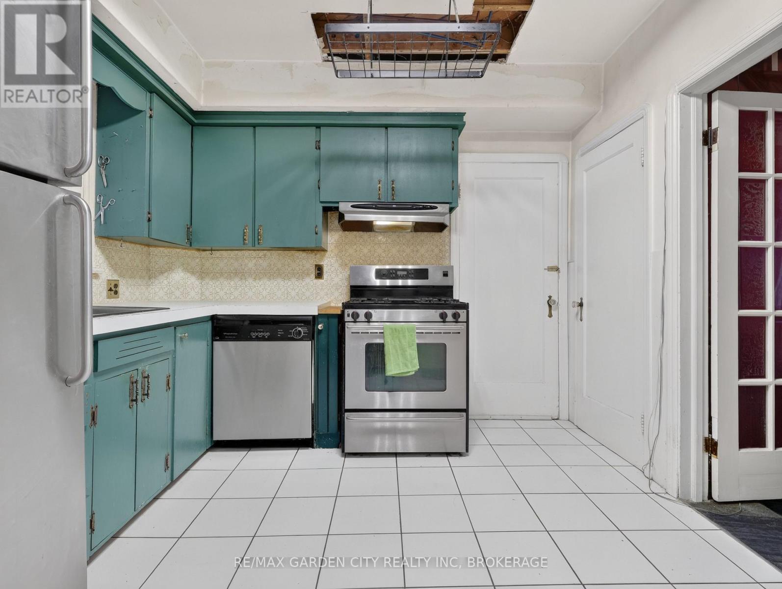 136 Highland Avenue Property Photo 18