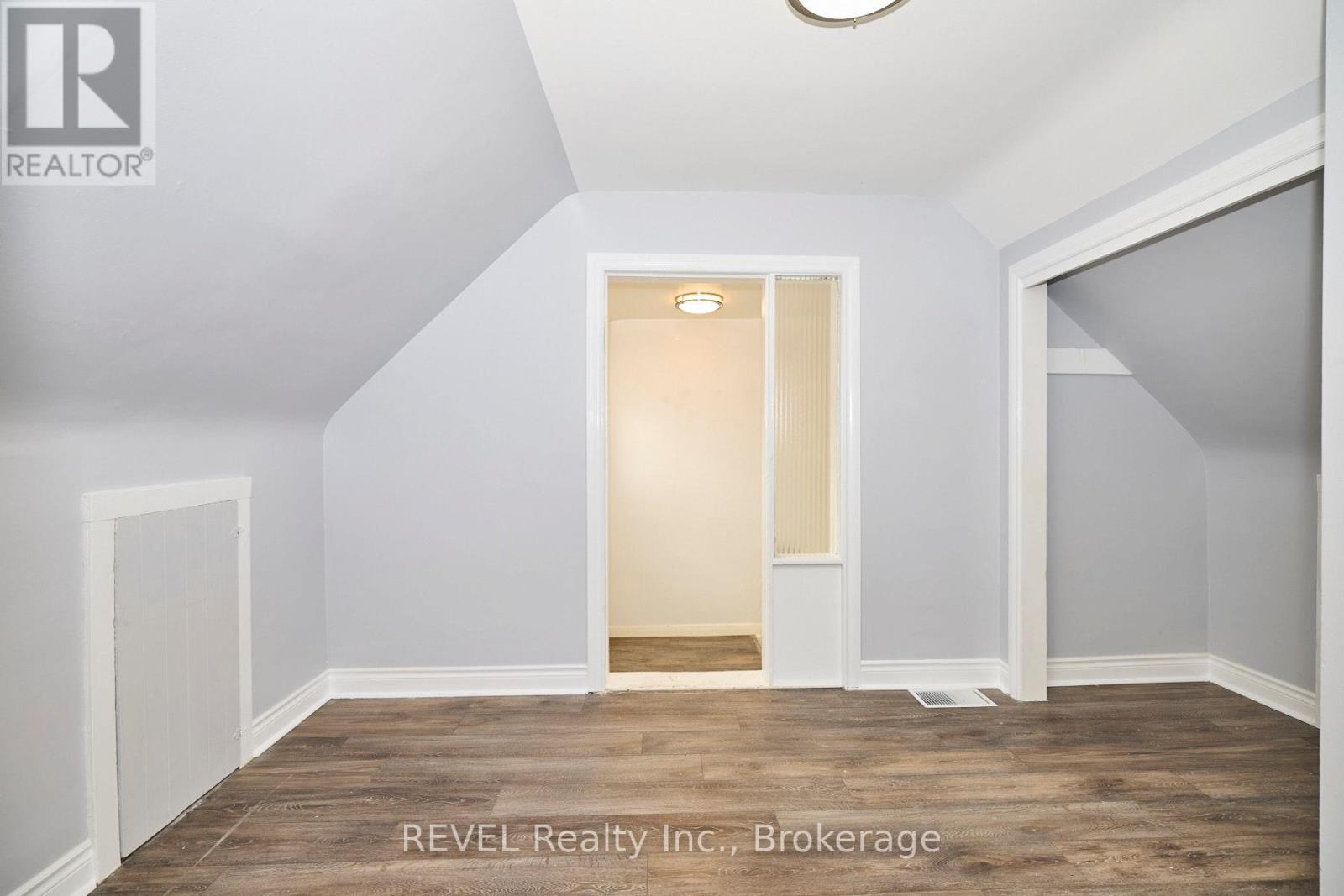 43 Cosby Avenue Property Photo 19