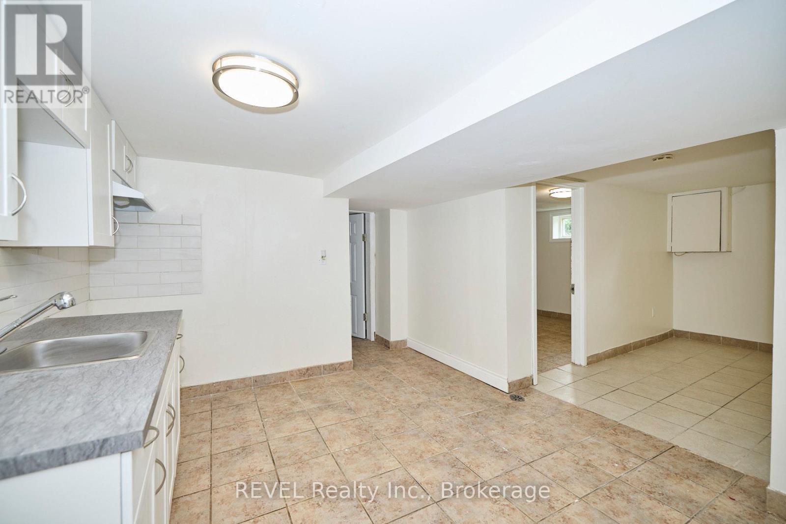 43 Cosby Avenue Property Photo 20