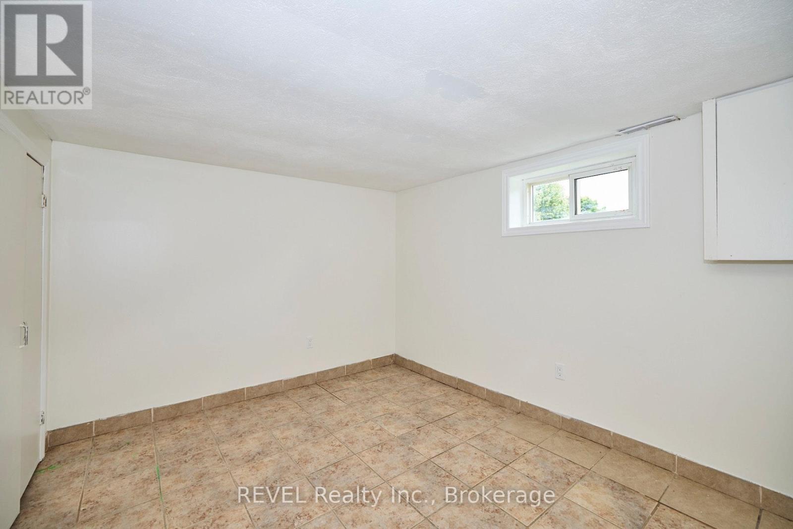 43 Cosby Avenue Property Photo 24