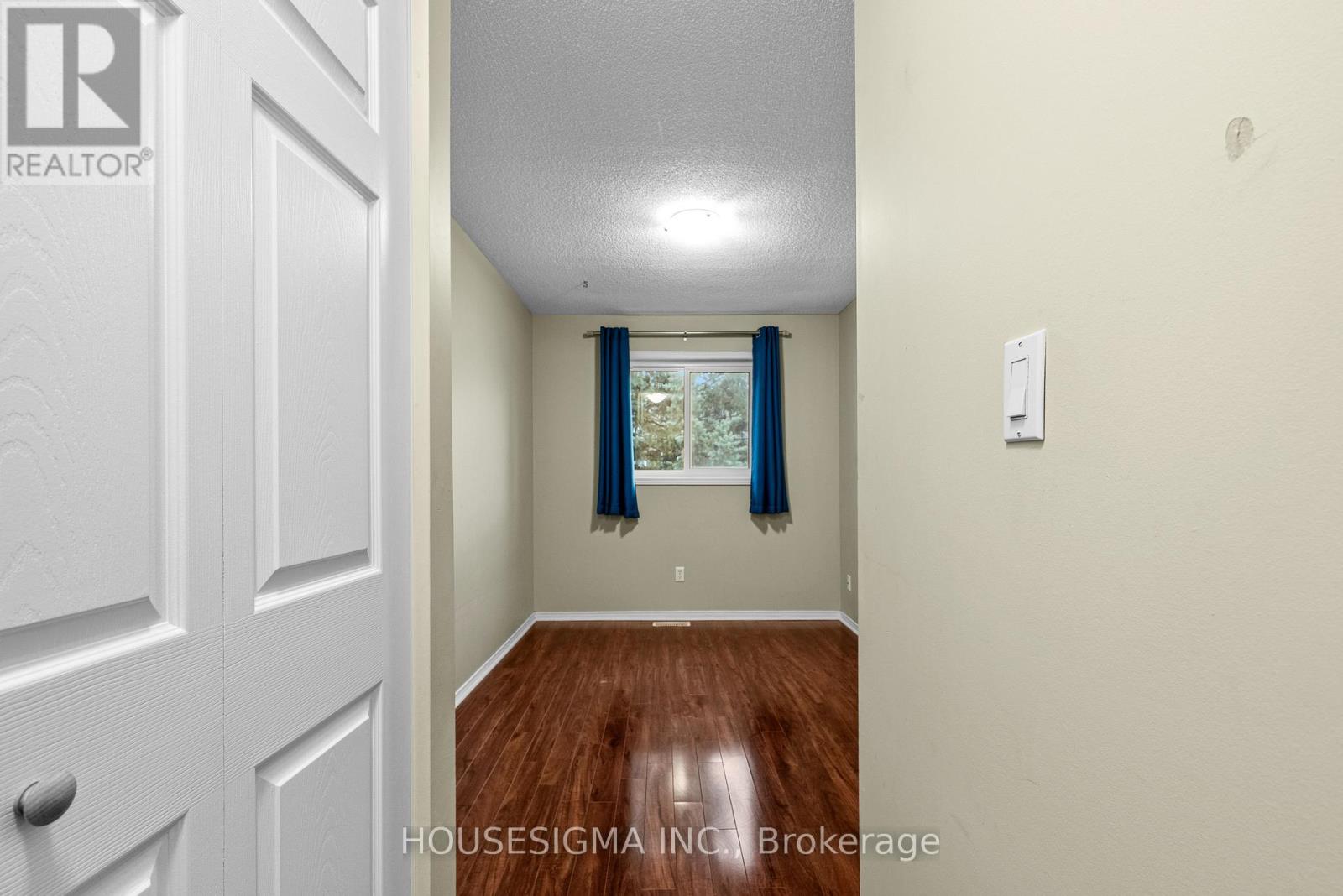 42 - 589 Beechwood Drive Property Photo 20