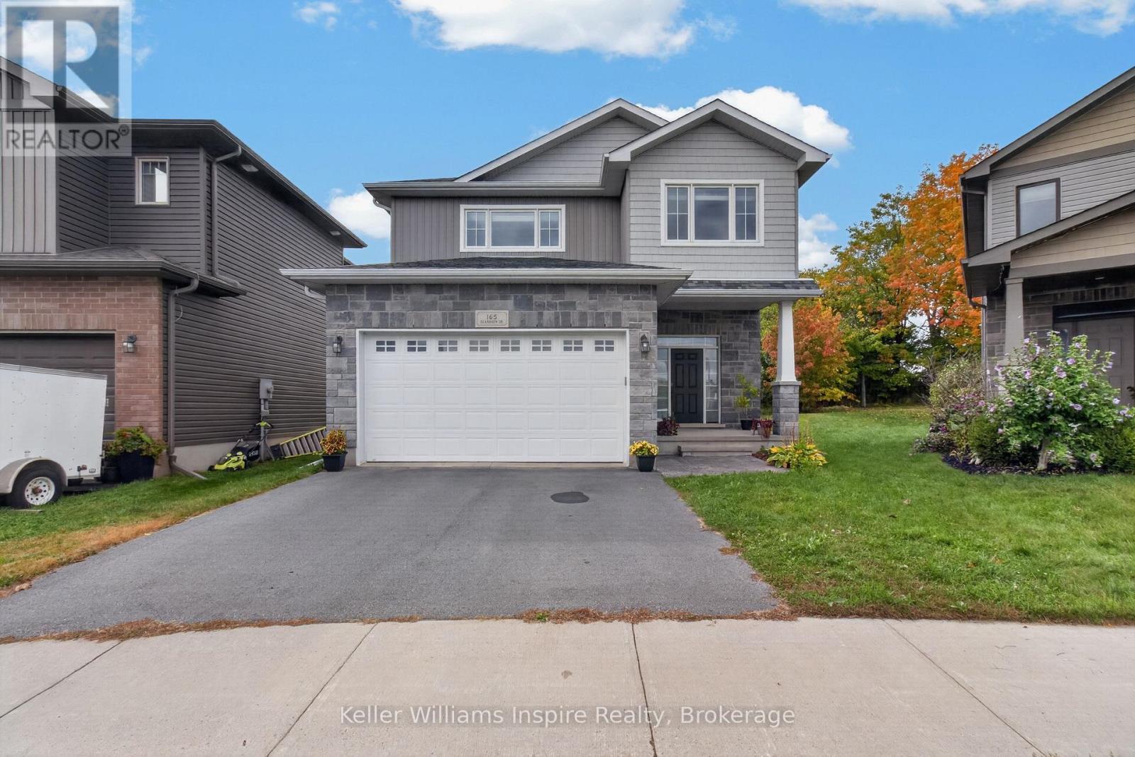 165 Islandview Drive Property Photo 1
