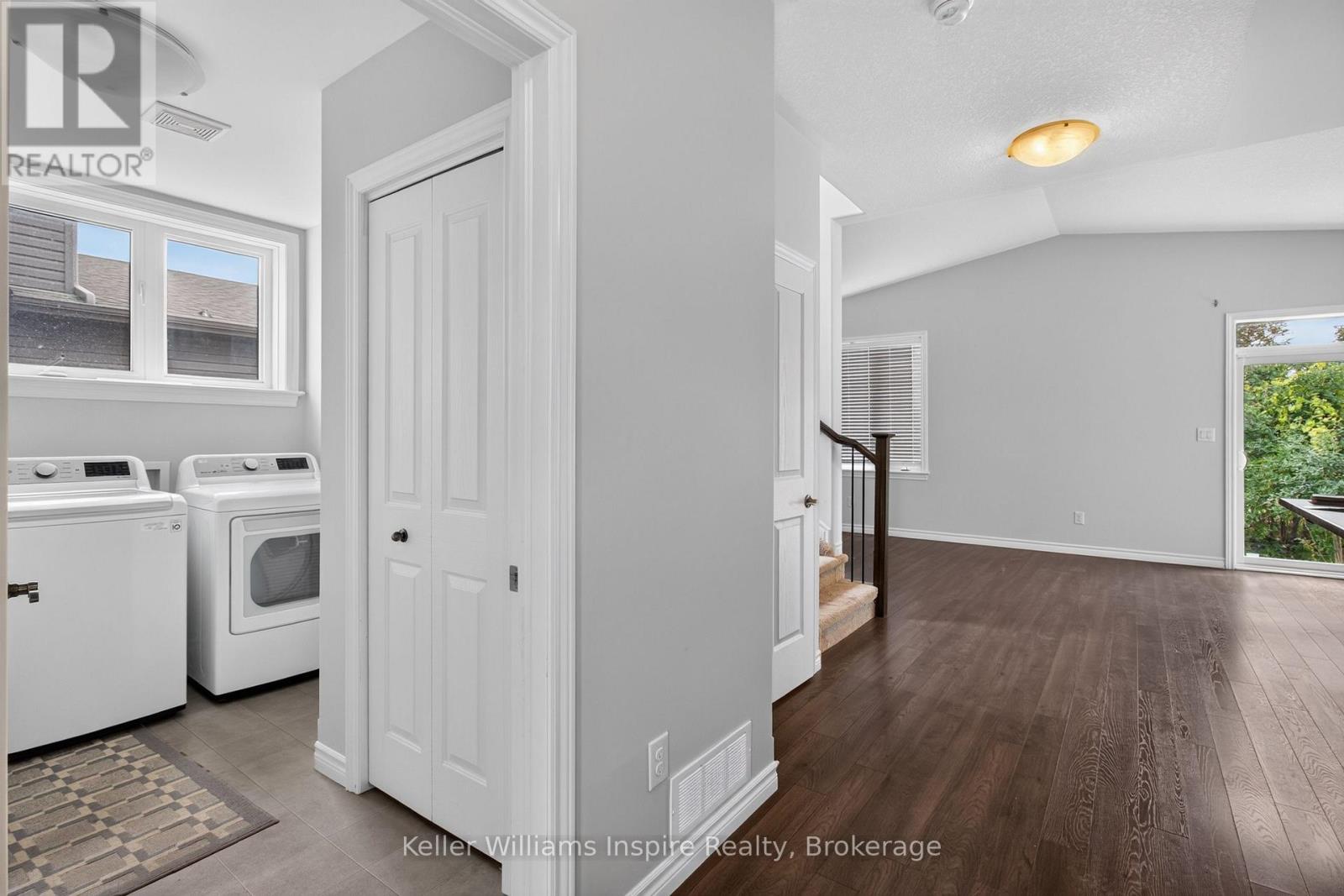 165 Islandview Drive Property Photo 7