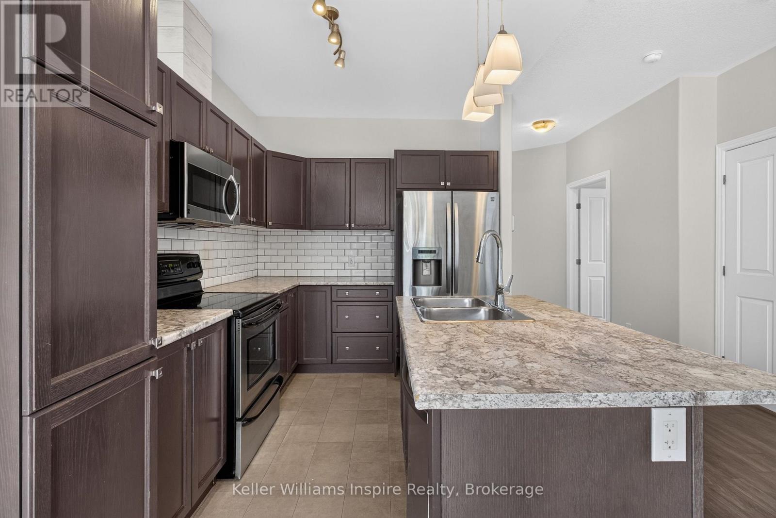 165 Islandview Drive Property Photo 12