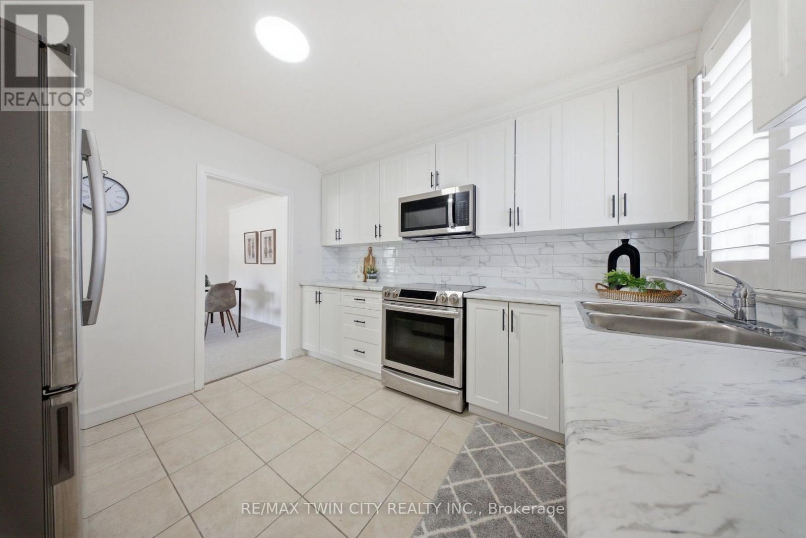 16 Burwell Street Property Photo 11