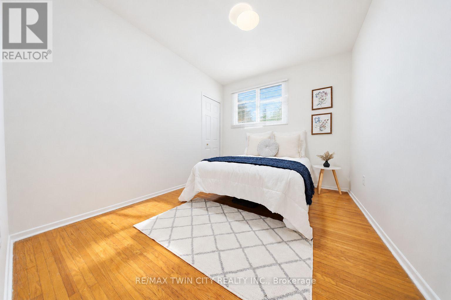 16 Burwell Street Property Photo 16