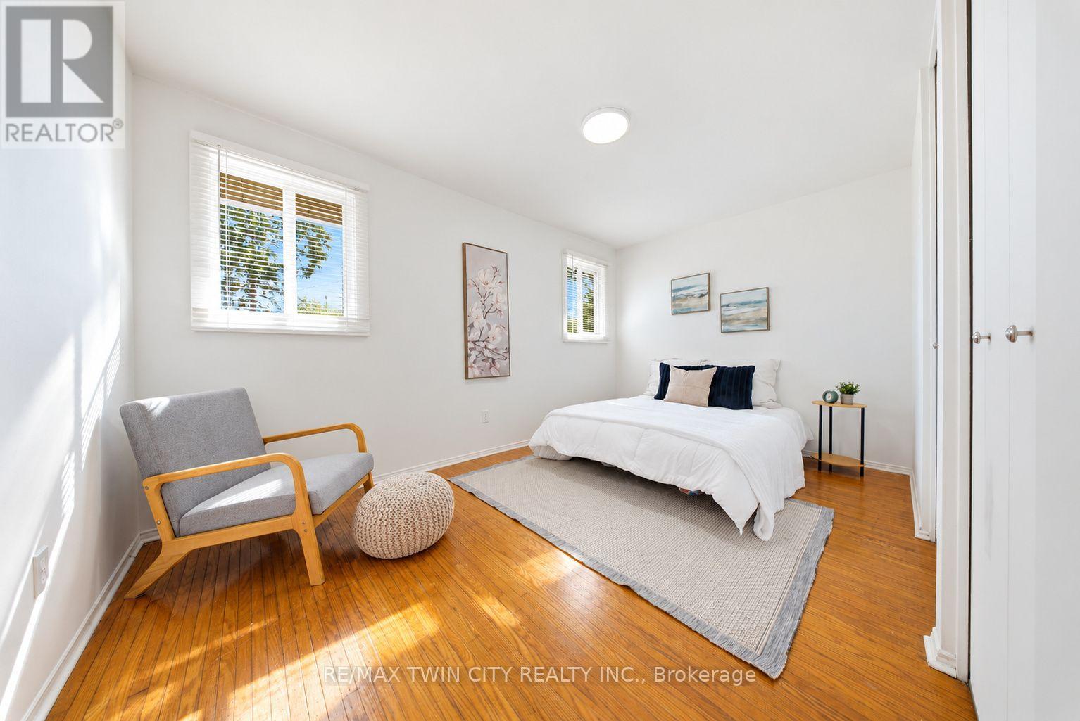 16 Burwell Street Property Photo 18