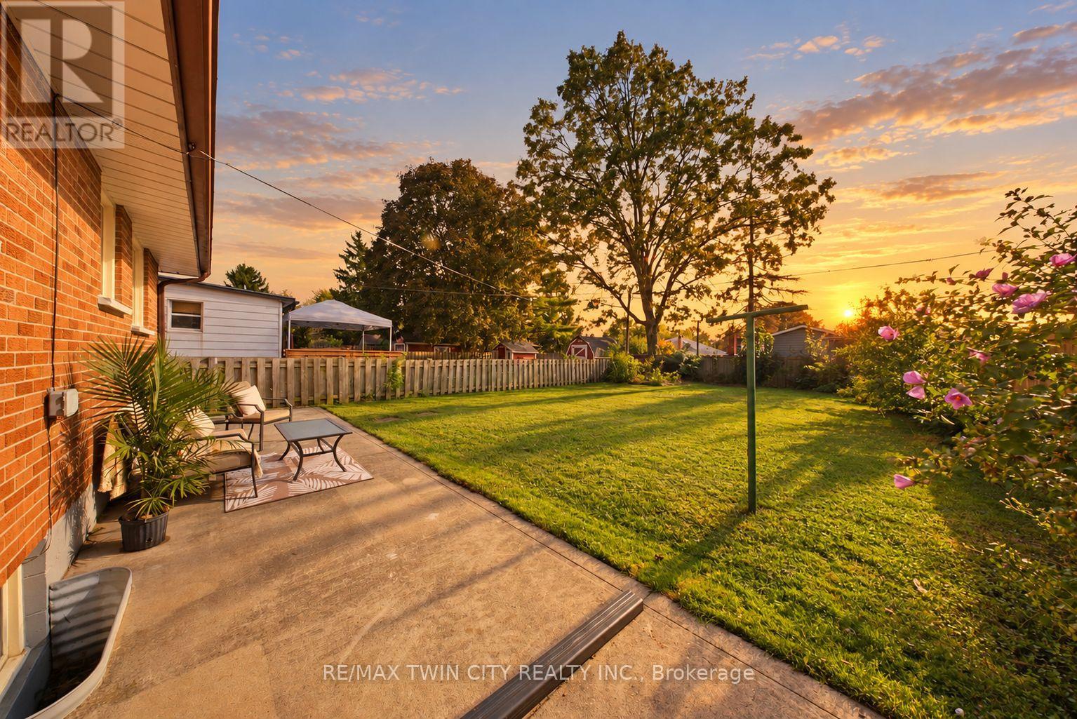 16 Burwell Street Property Photo 27
