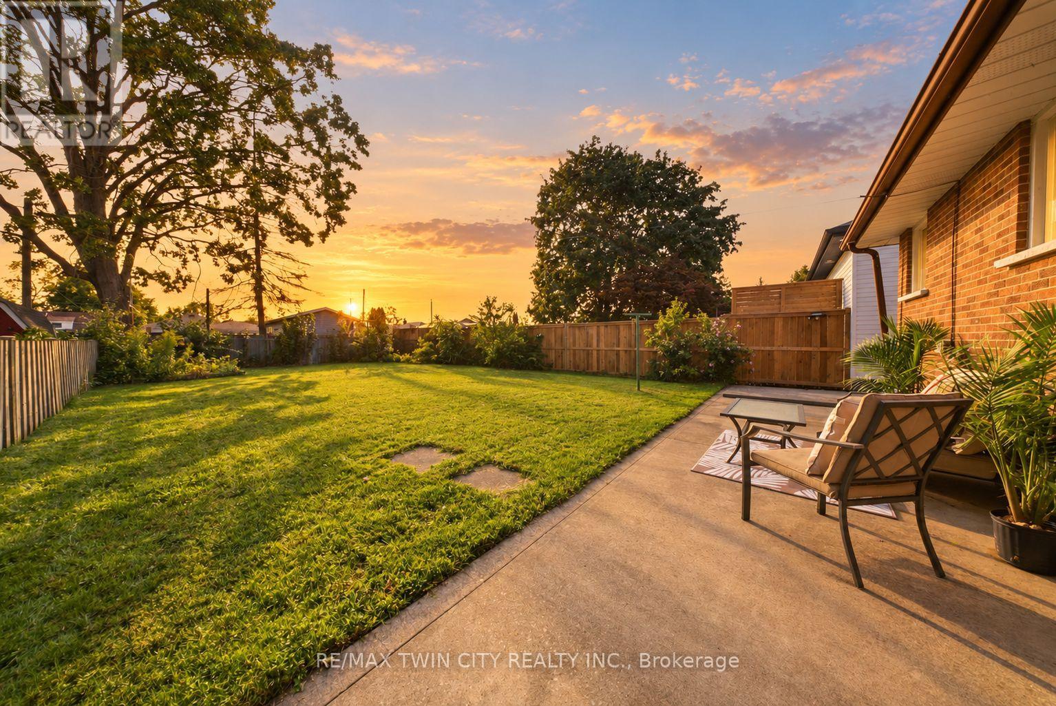 16 Burwell Street Property Photo 29