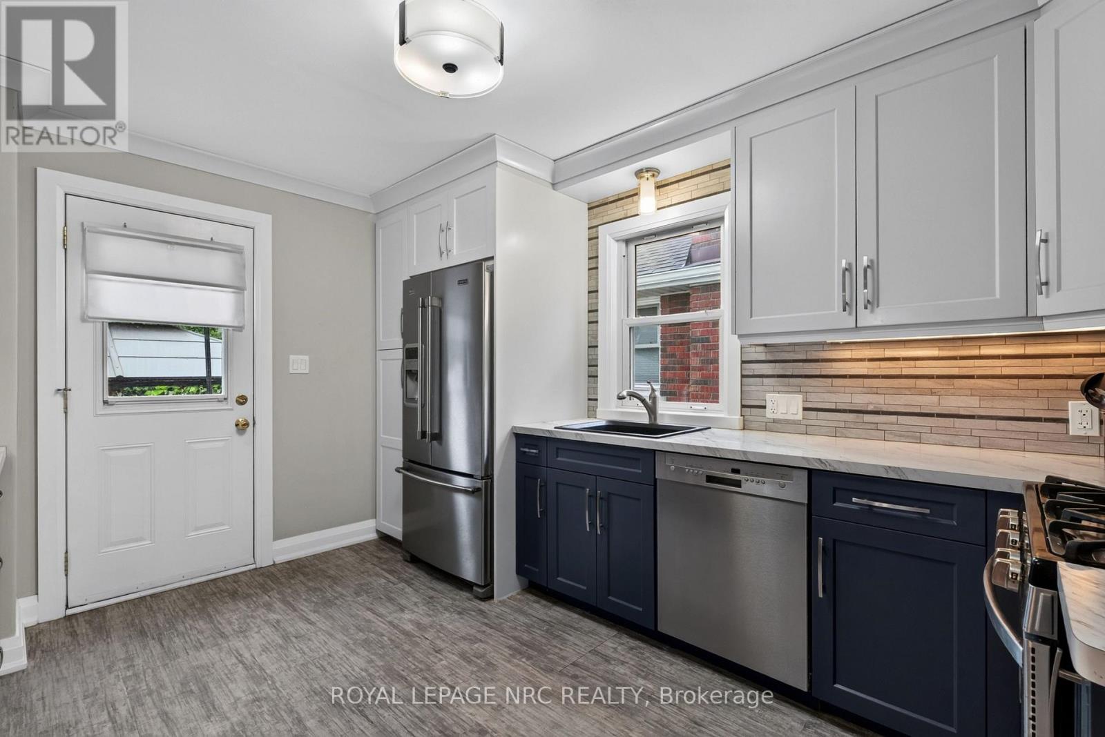 9 Marmora Street Property Photo 17