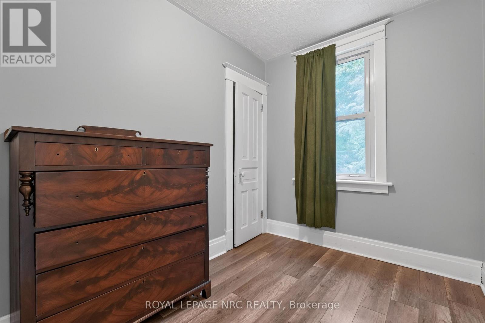 9 Marmora Street Property Photo 23