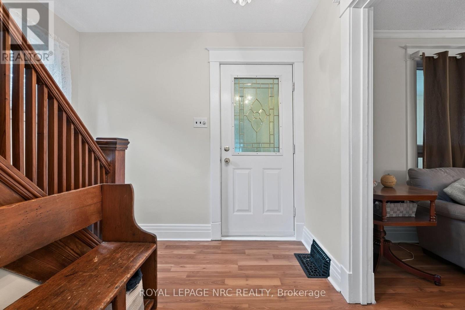 9 Marmora Street Property Photo 29
