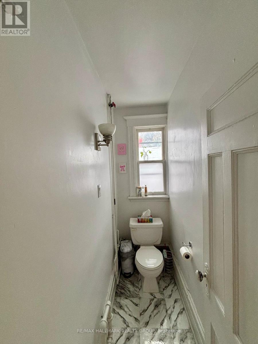 3 - 421 Lisgar Street Property Photo 9