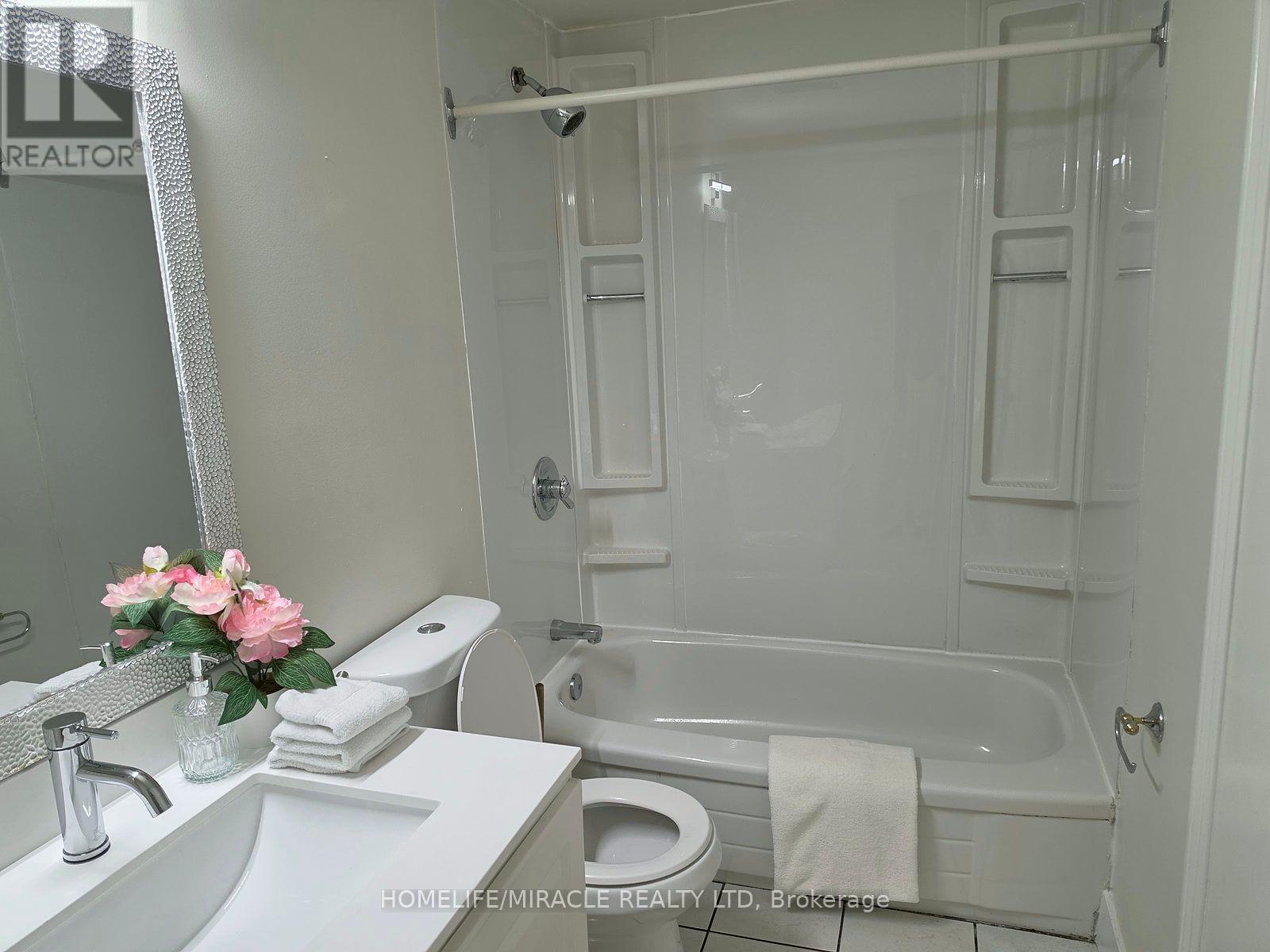 23 Alayne Crescent Property Photo 16