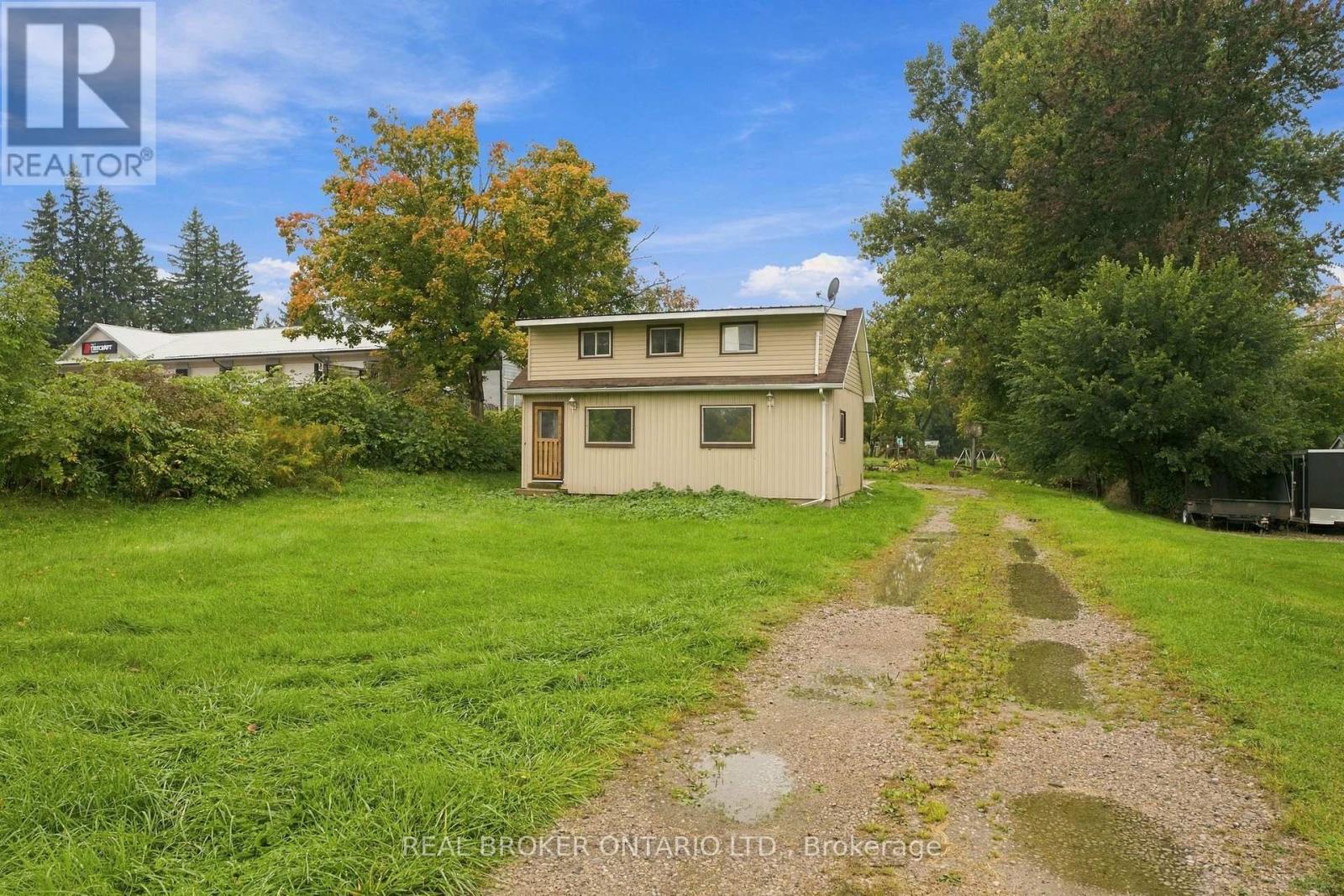 77937 LONDON ROAD Property Photo 1