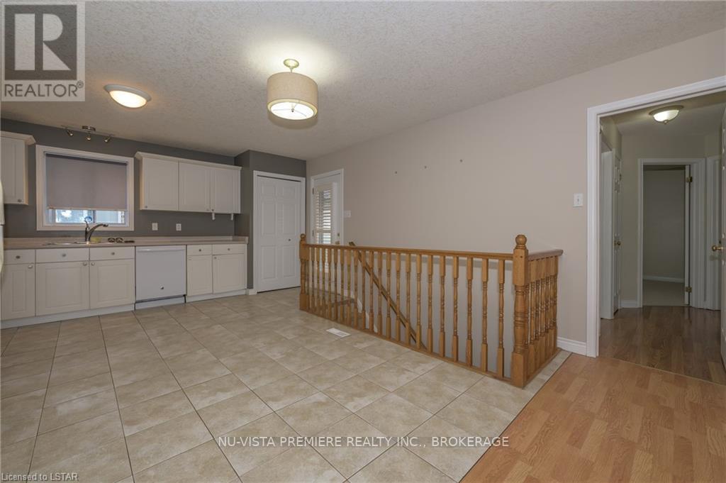 602 Sprucewood Drive Property Photo 7