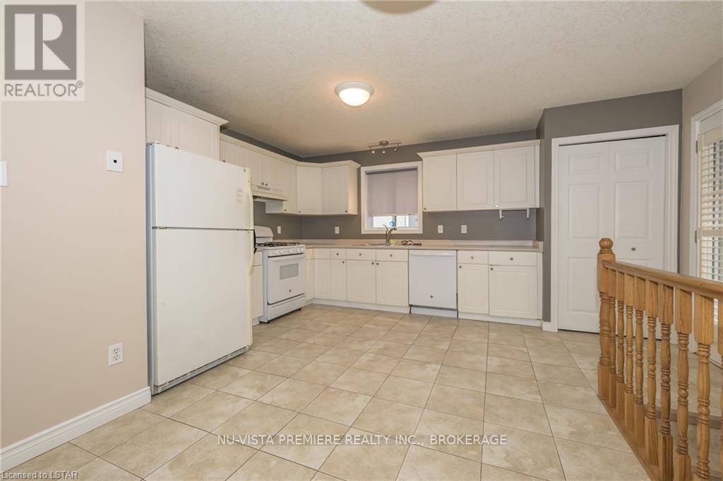 602 Sprucewood Drive Property Photo 8