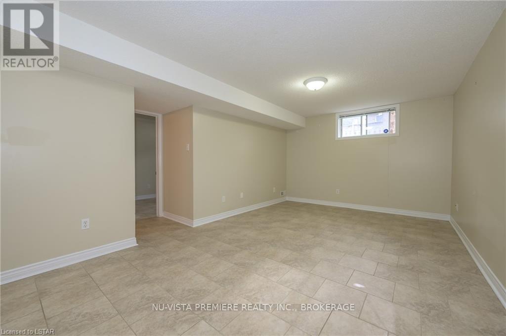 602 Sprucewood Drive Property Photo 24