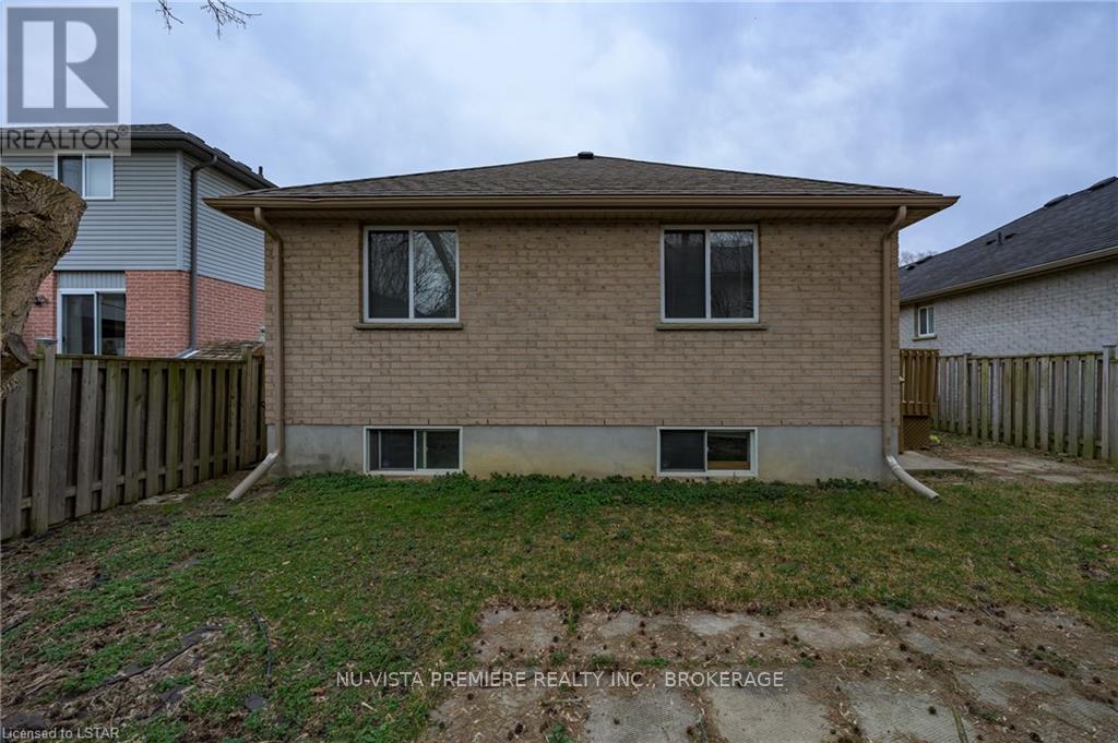 602 Sprucewood Drive Property Photo 41