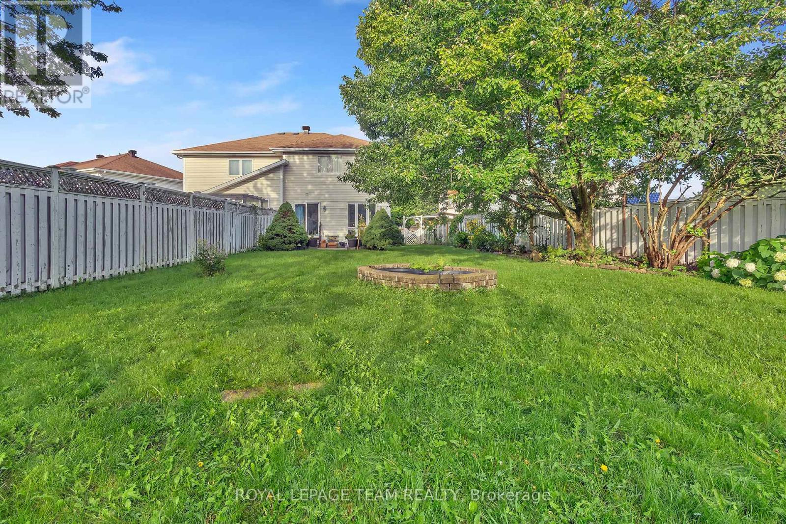36 Saffron Court Property Photo 34