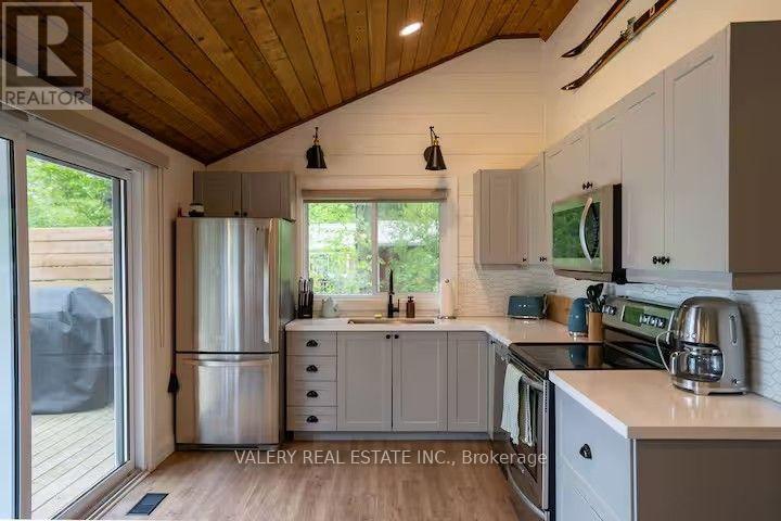 572 Mallard Circle Property Photo 9