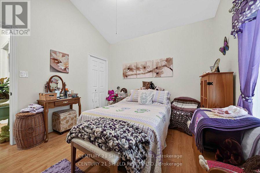 67 Front St Street Property Photo 19