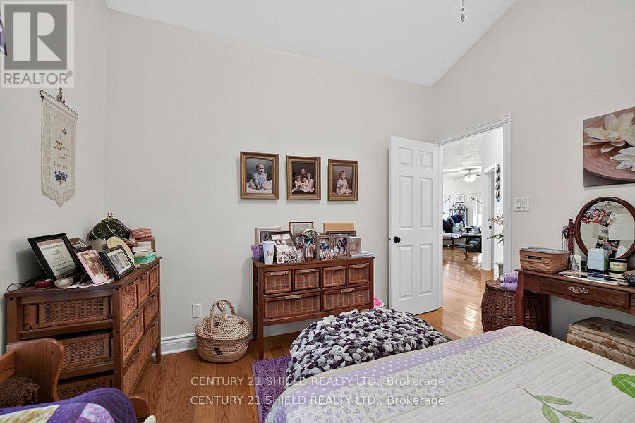 67 Front St Street Property Photo 21