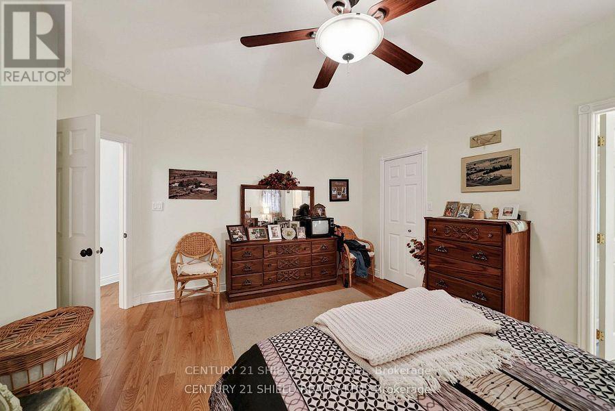 67 Front St Street Property Photo 25