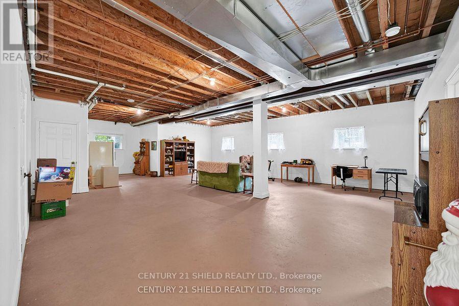 67 Front St Street Property Photo 29