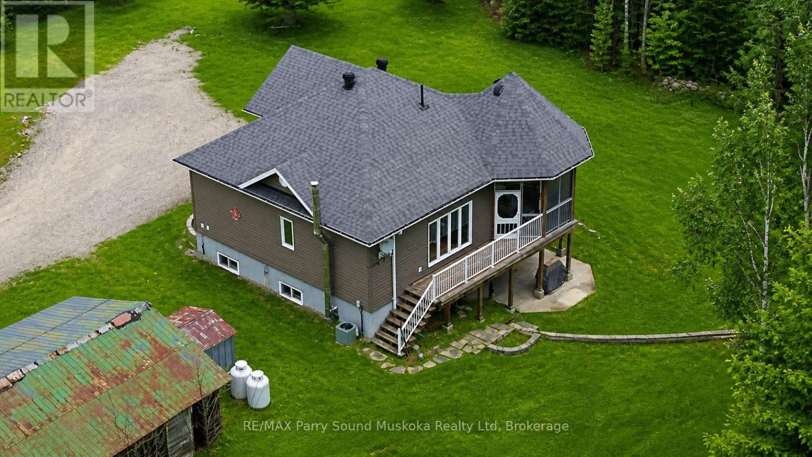 132 Lawson Drive Property Photo 2
