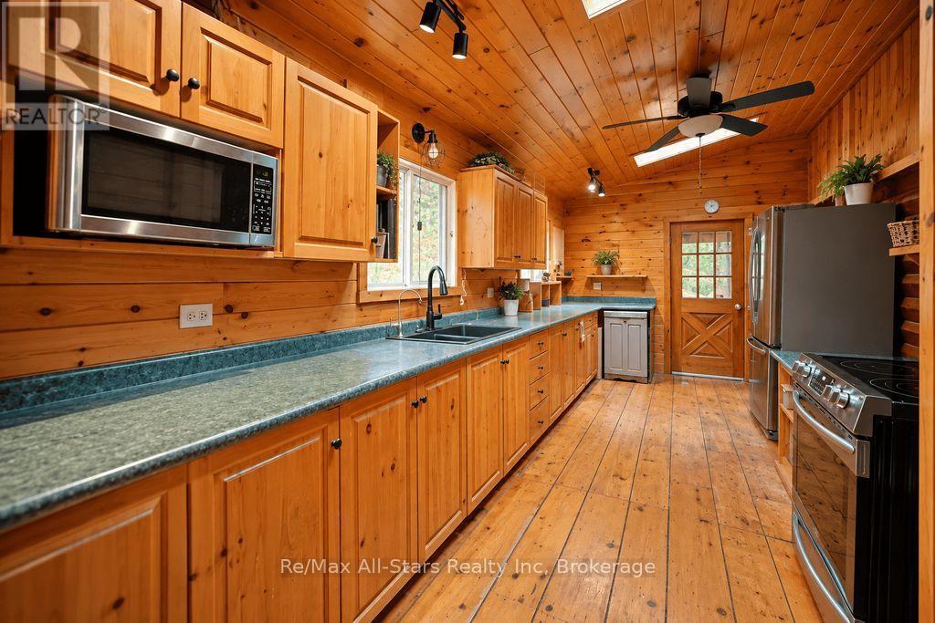 14 60 Highway E Property Photo 25