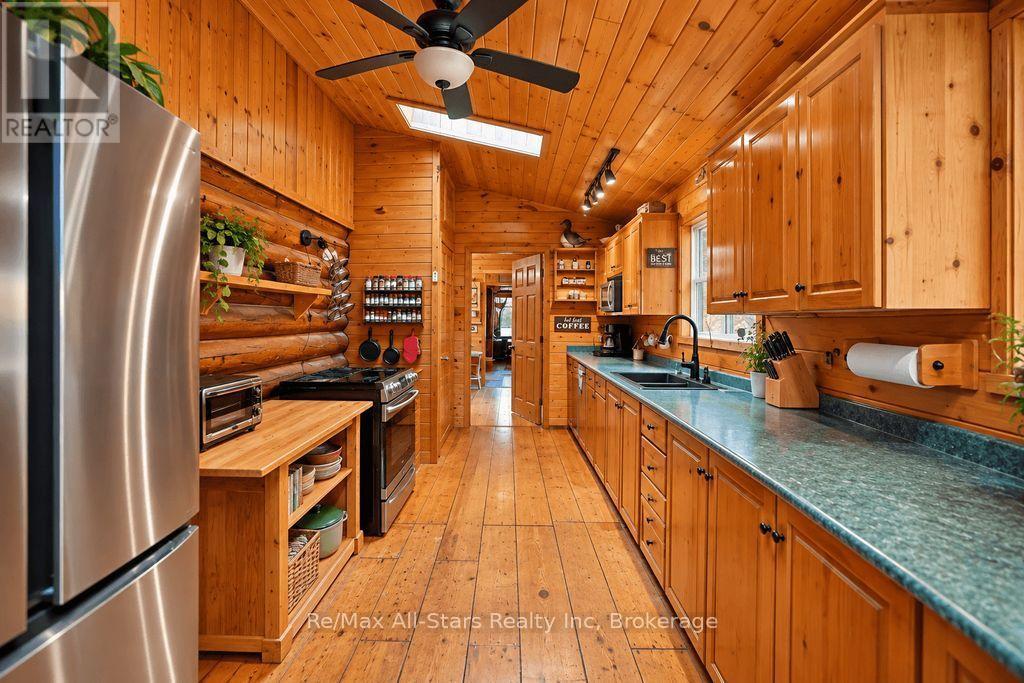 14 60 Highway E Property Photo 26