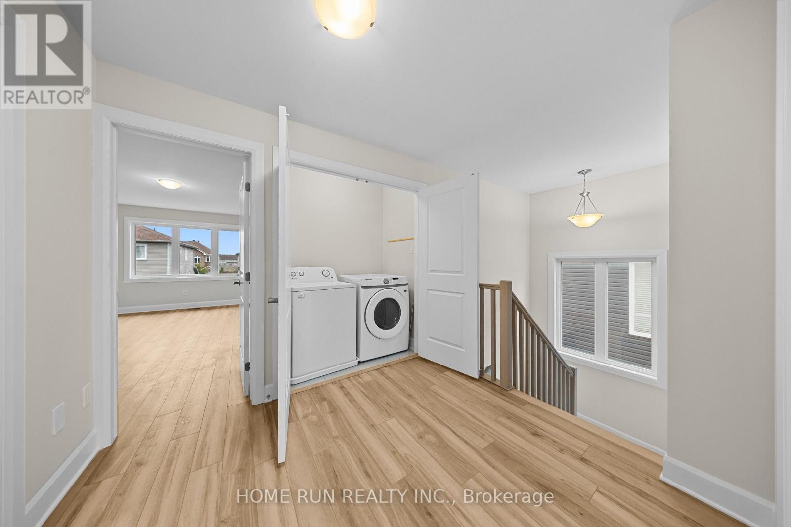 55 Robertson Lane Property Photo 19