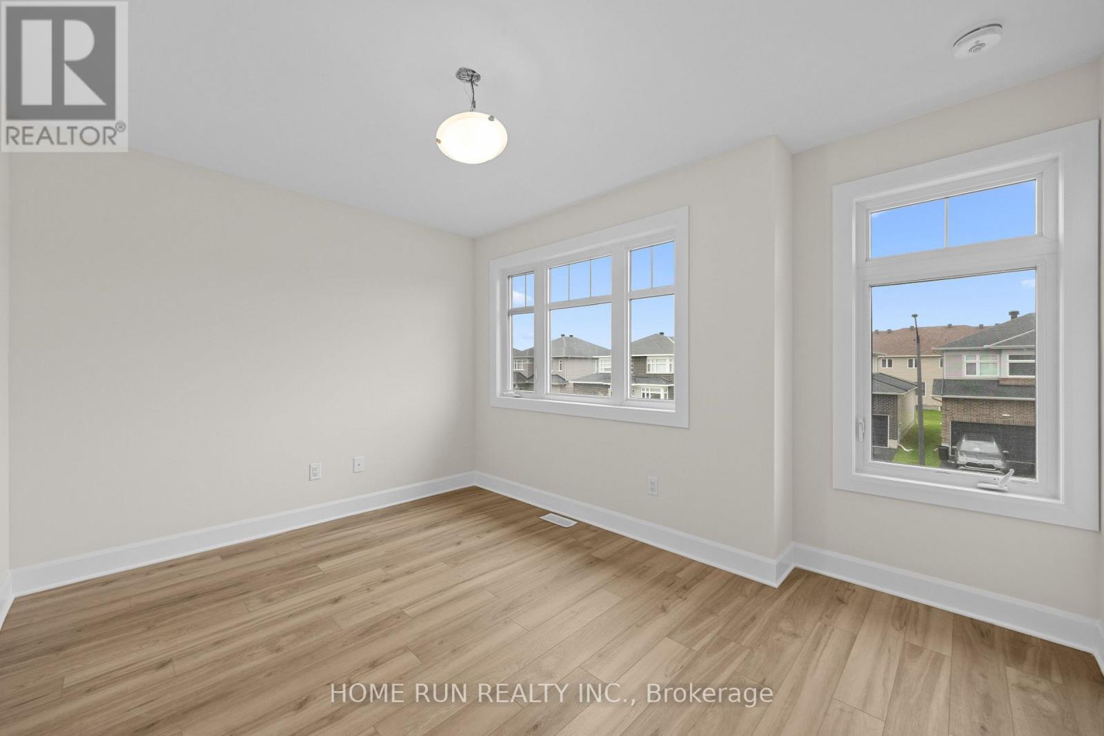 55 Robertson Lane Property Photo 37