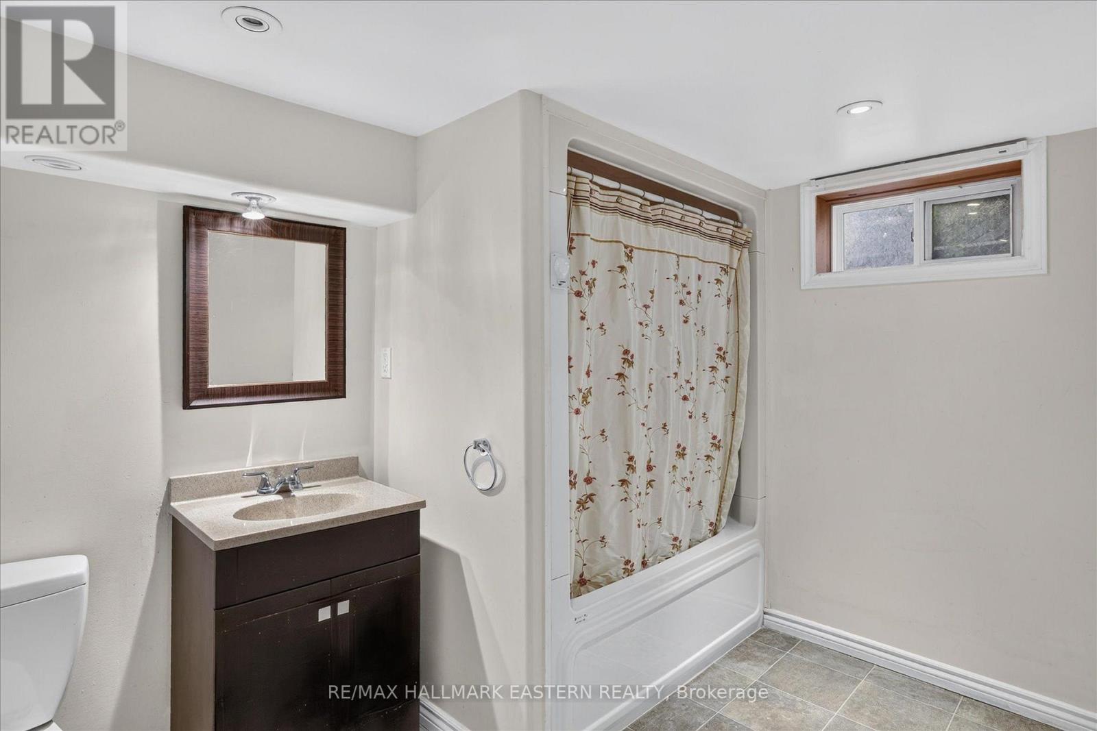 897 Westdale Avenue Property Photo 25