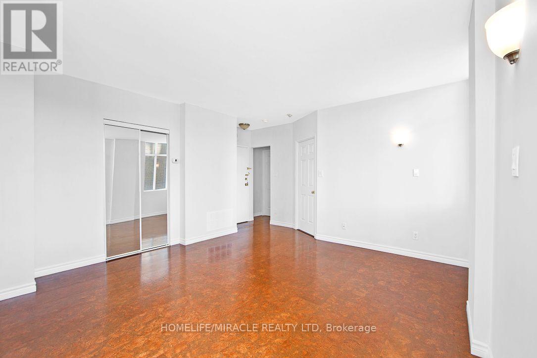 505 - 36 James Street S Property Photo 6