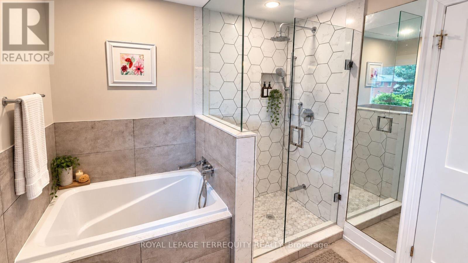 410 Kerman Avenue Property Photo 21