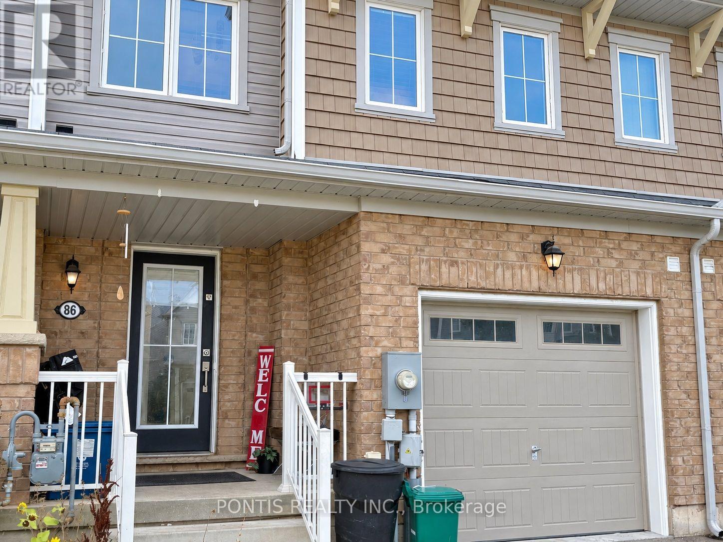 86 Munro Circle Property Photo 3