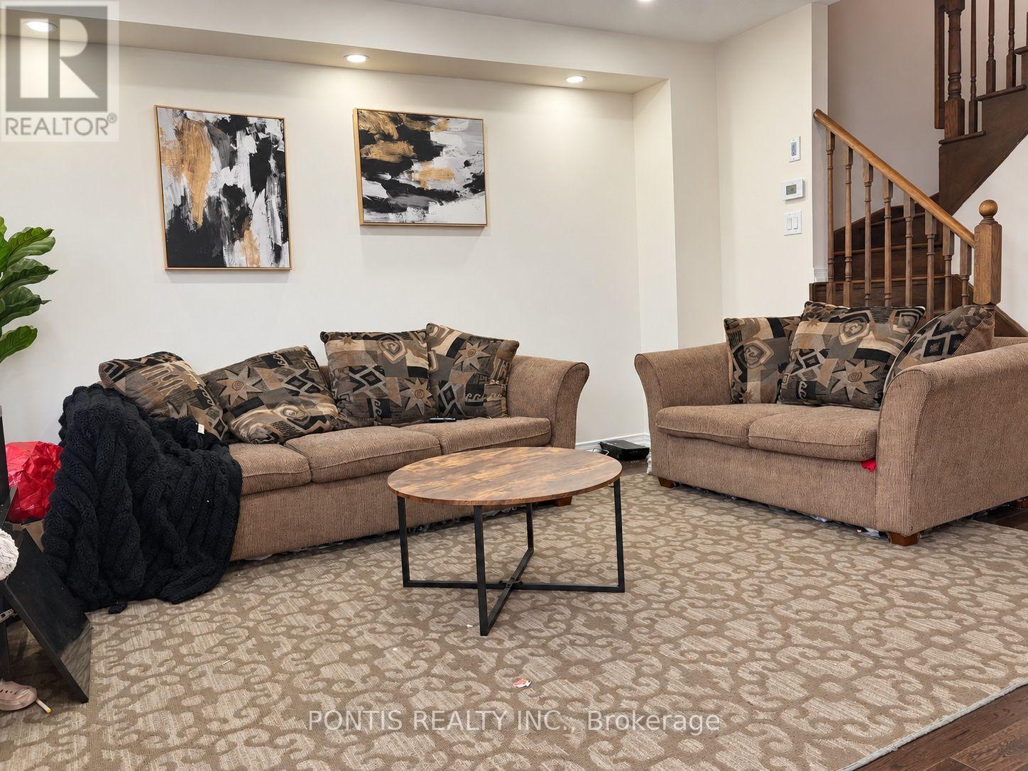 86 Munro Circle Property Photo 10