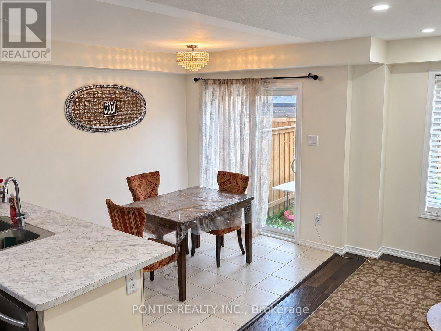 86 Munro Circle Property Photo 15