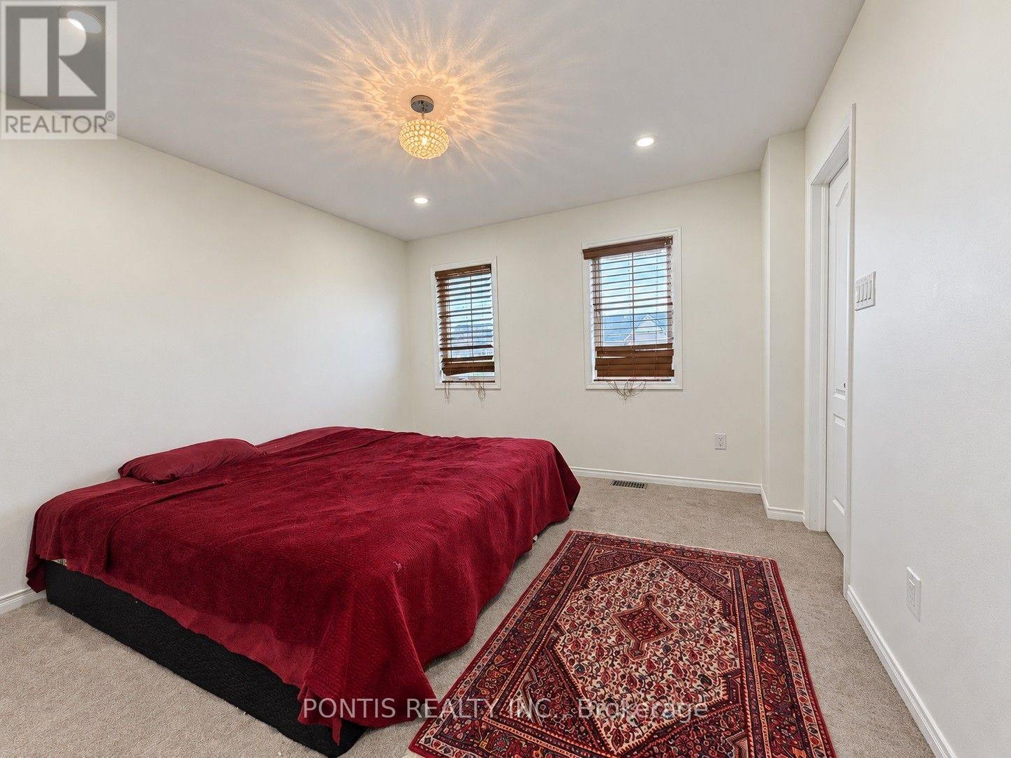 86 Munro Circle Property Photo 27