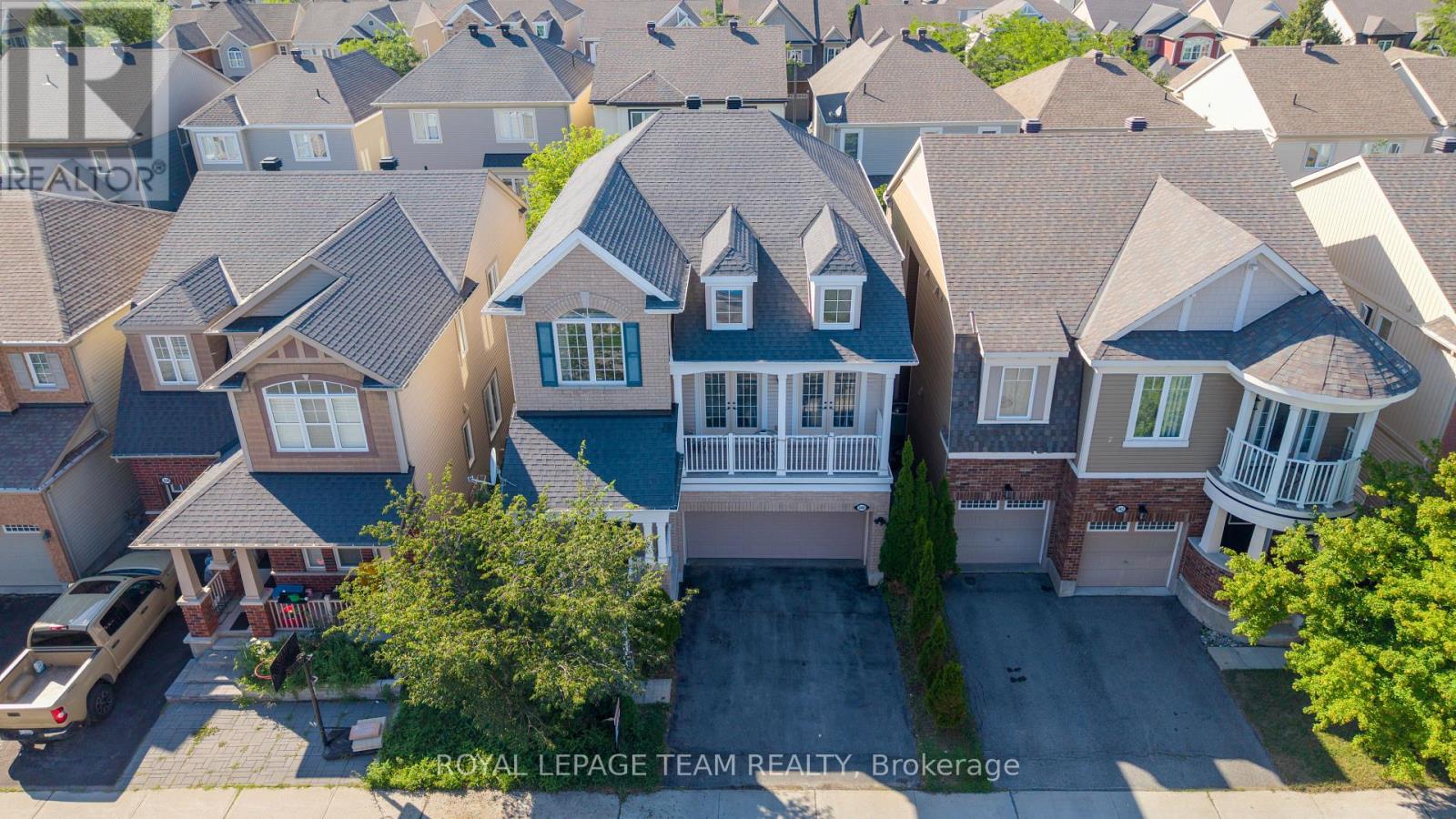 340 Gallantry Way Property Photo 3