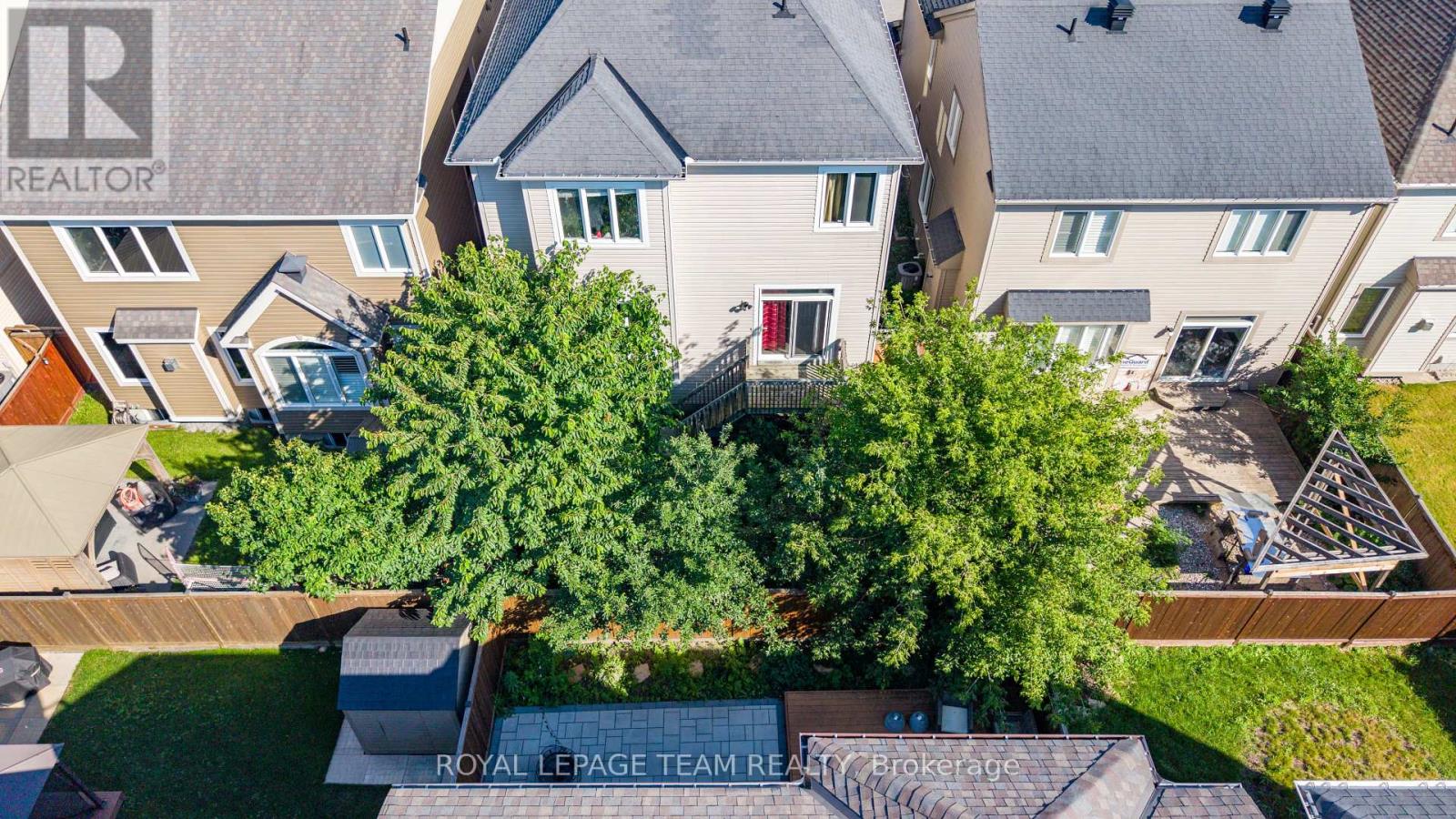340 Gallantry Way Property Photo 4