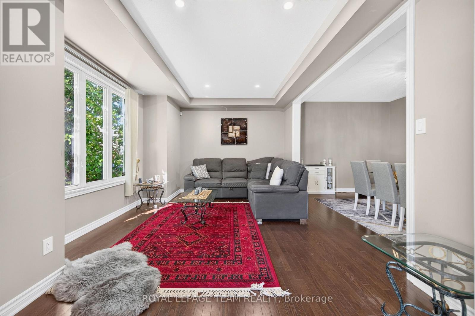 340 Gallantry Way Property Photo 15