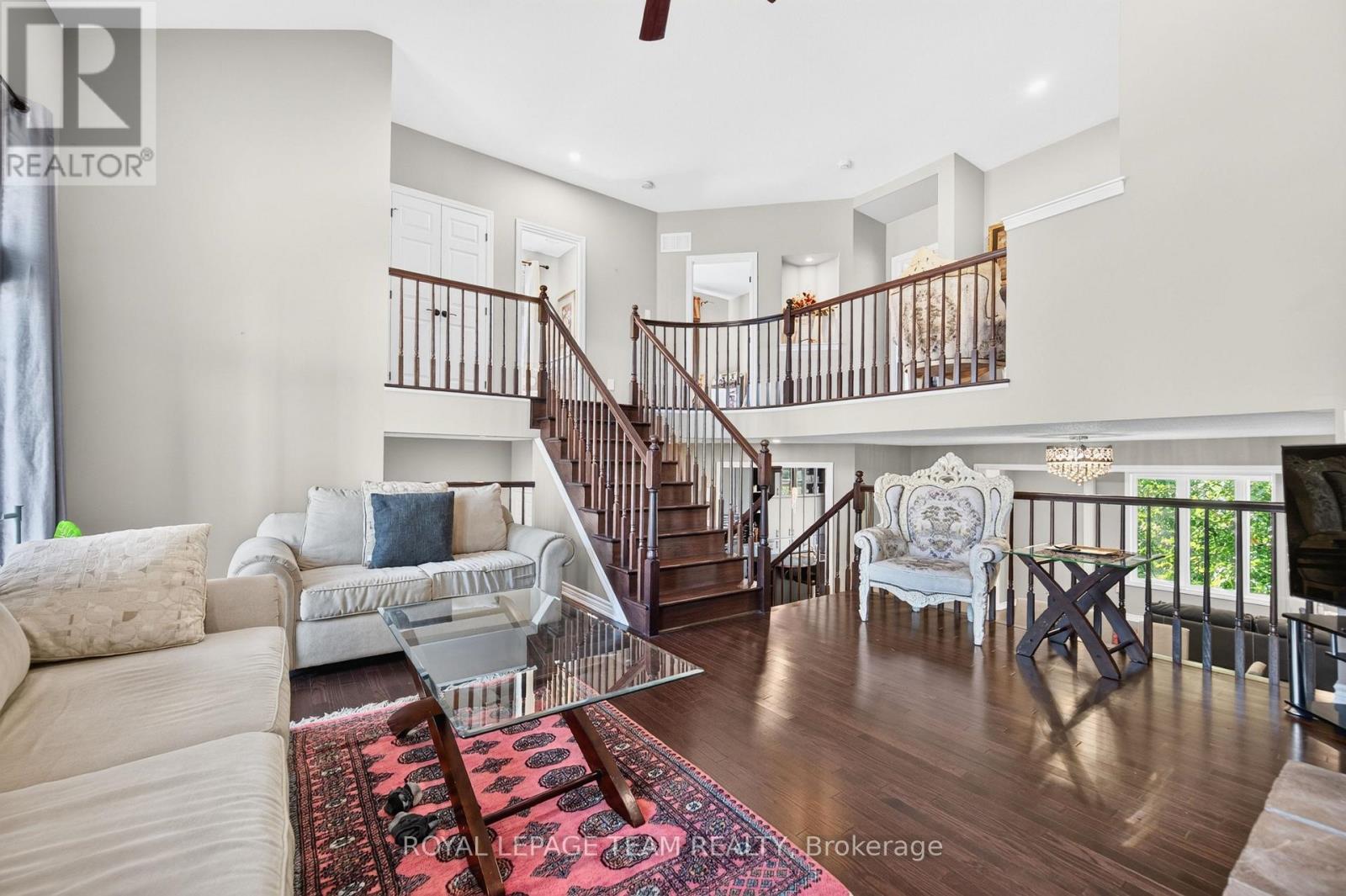 340 Gallantry Way Property Photo 26