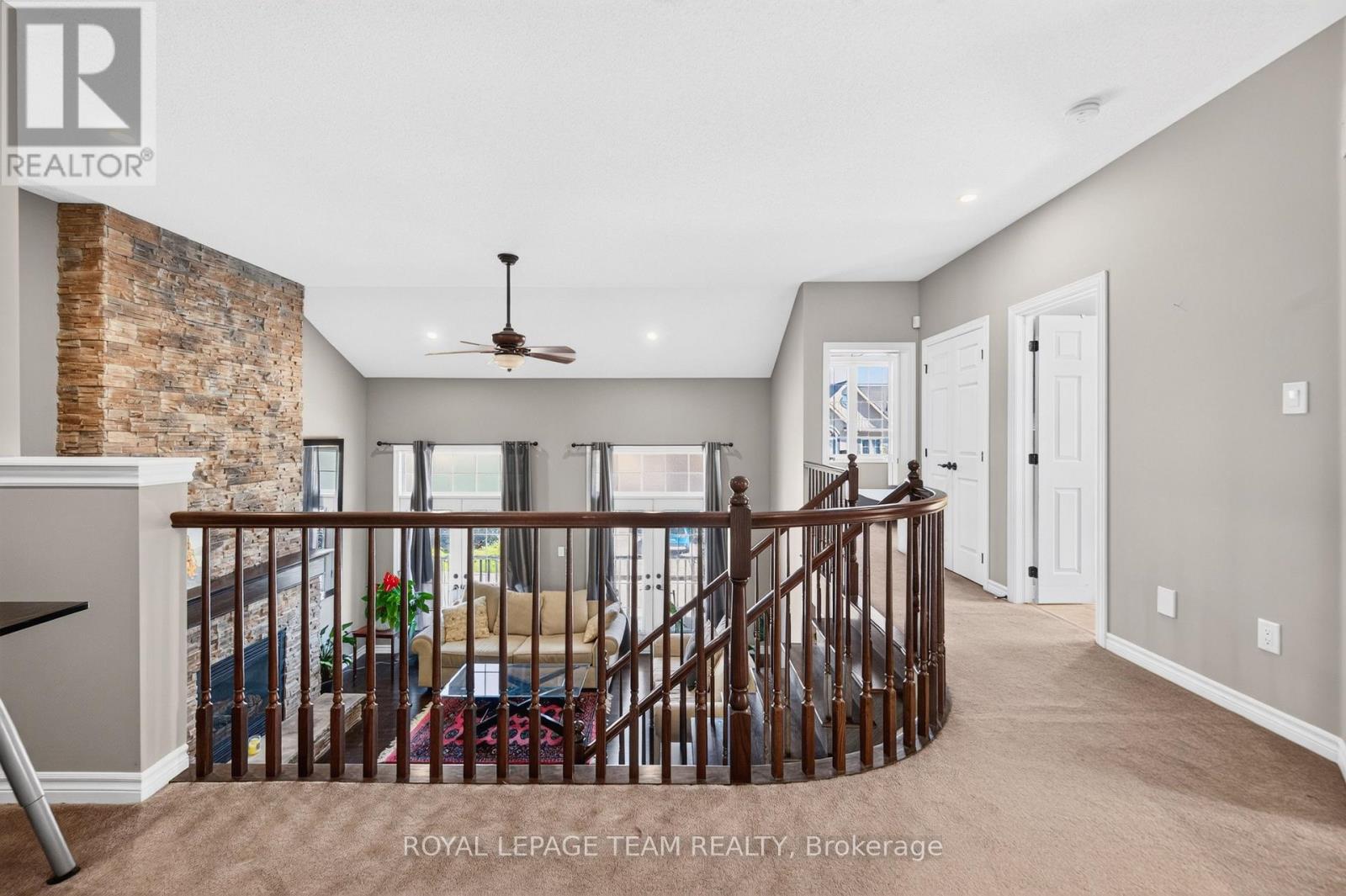 340 Gallantry Way Property Photo 29