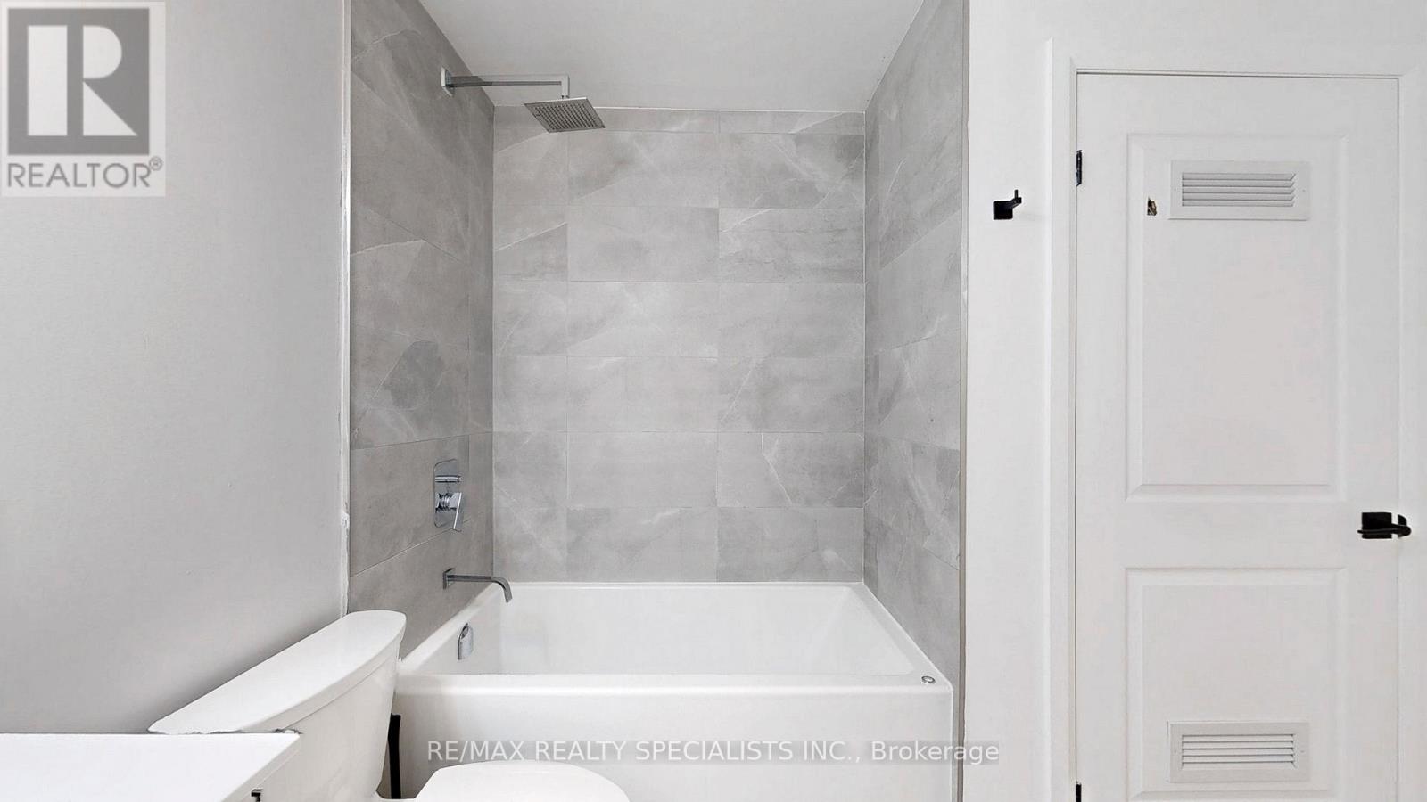 809 - 7 Erie Avenue Property Photo 19