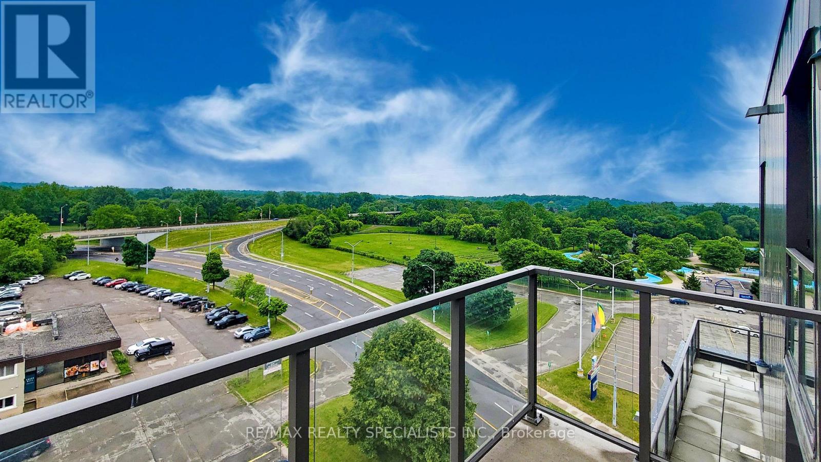809 - 7 Erie Avenue Property Photo 23
